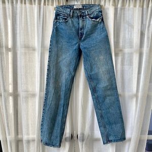 Abercrombie & Fitch 90’s straight leg high rise jeans